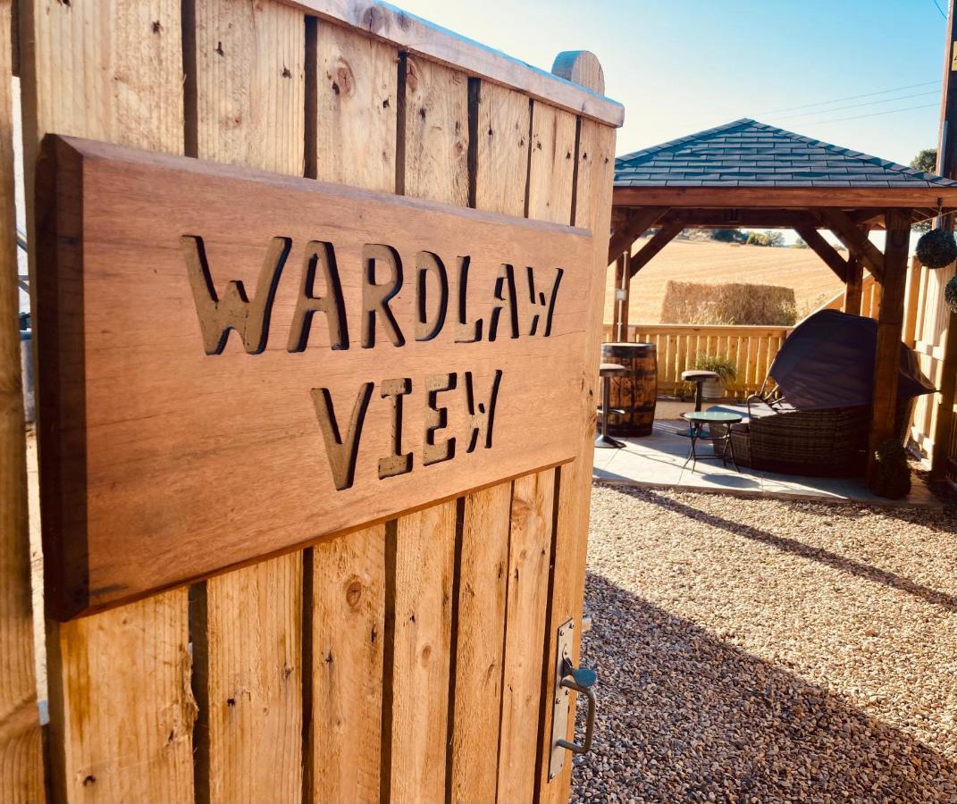 'Wardlaw View' Luxury Studio Apartment With Stunning View Kirkhill Zewnętrze zdjęcie