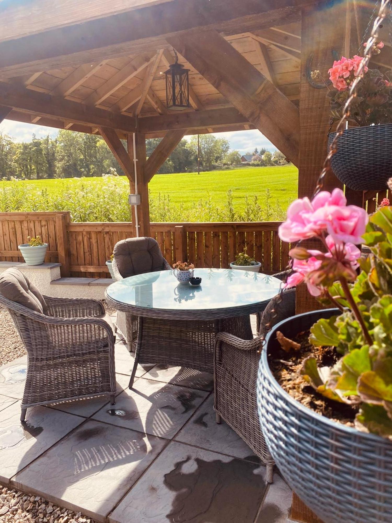 'Wardlaw View' Luxury Studio Apartment With Stunning View Kirkhill Zewnętrze zdjęcie